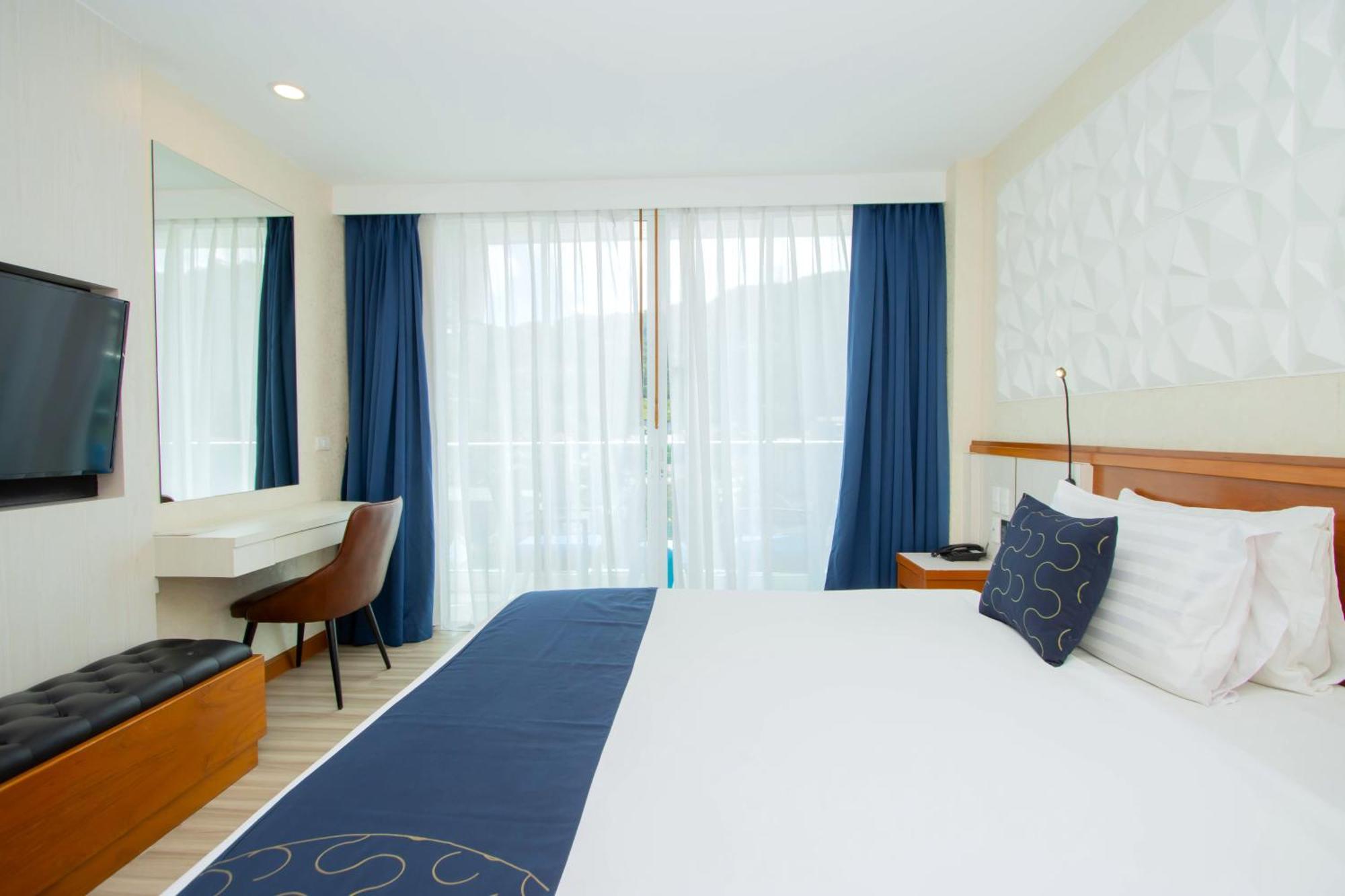 Sira Grande Hotel & Spa Patong Экстерьер фото