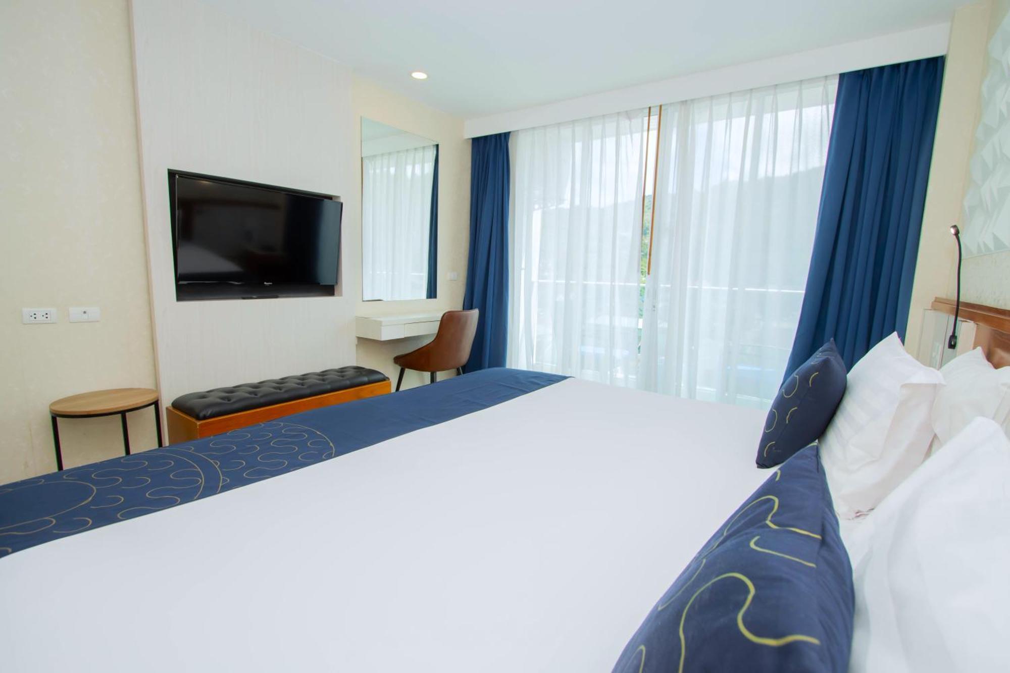 Sira Grande Hotel & Spa Patong Экстерьер фото