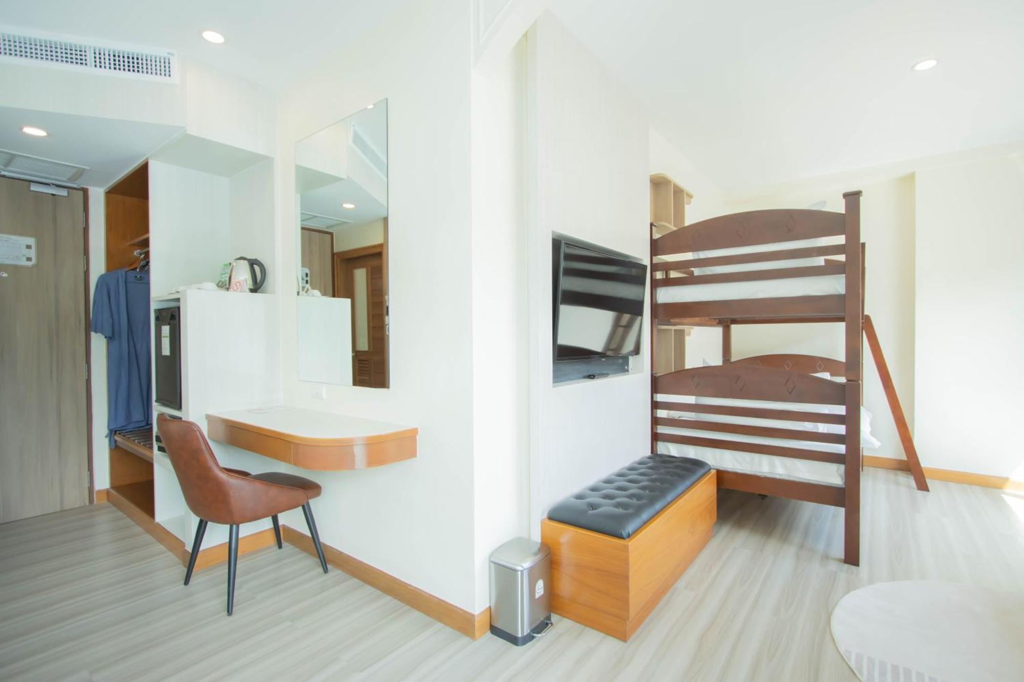 Sira Grande Hotel & Spa Patong Экстерьер фото