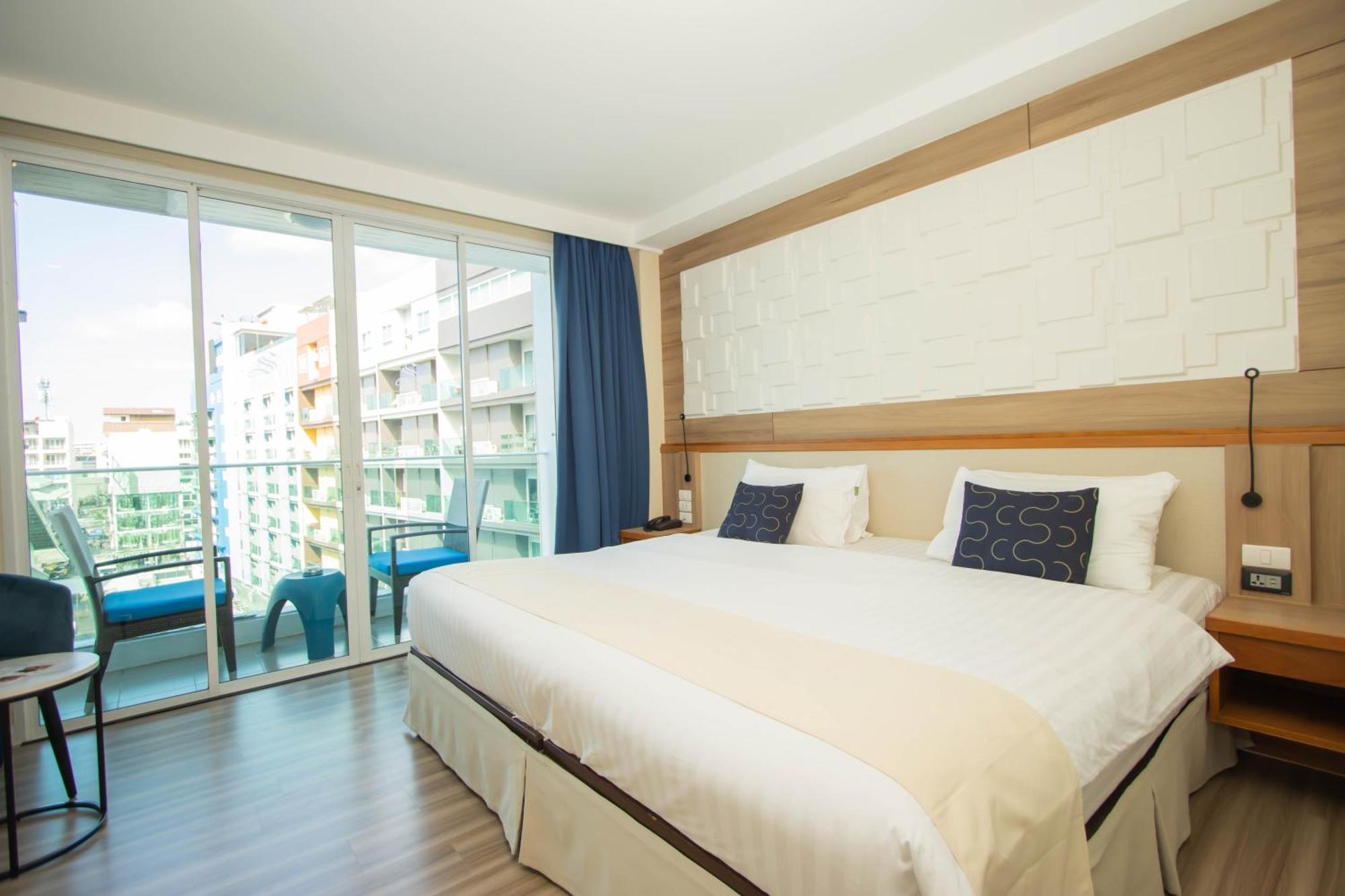 Sira Grande Hotel & Spa Patong Экстерьер фото