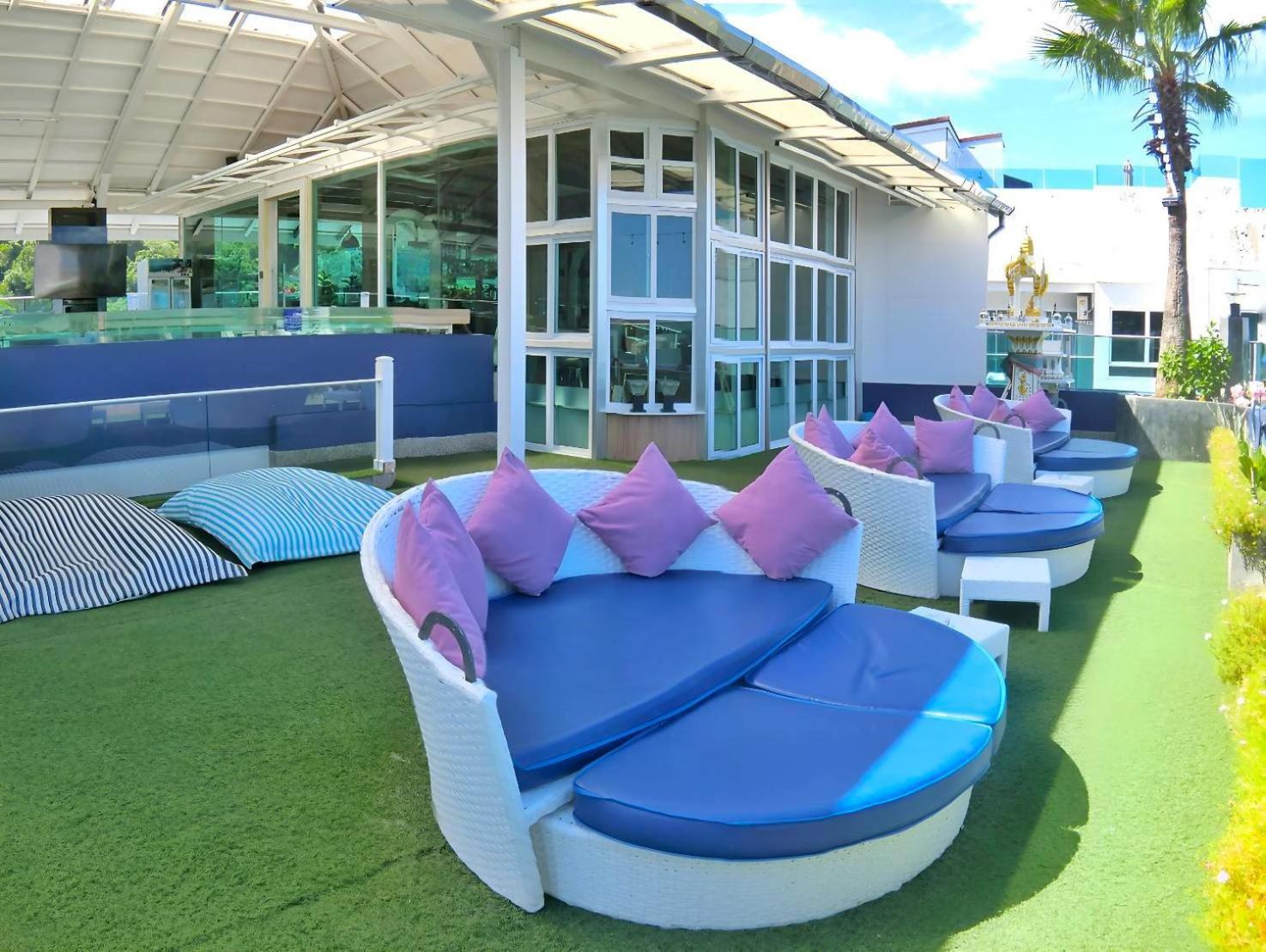 Sira Grande Hotel & Spa Patong Экстерьер фото