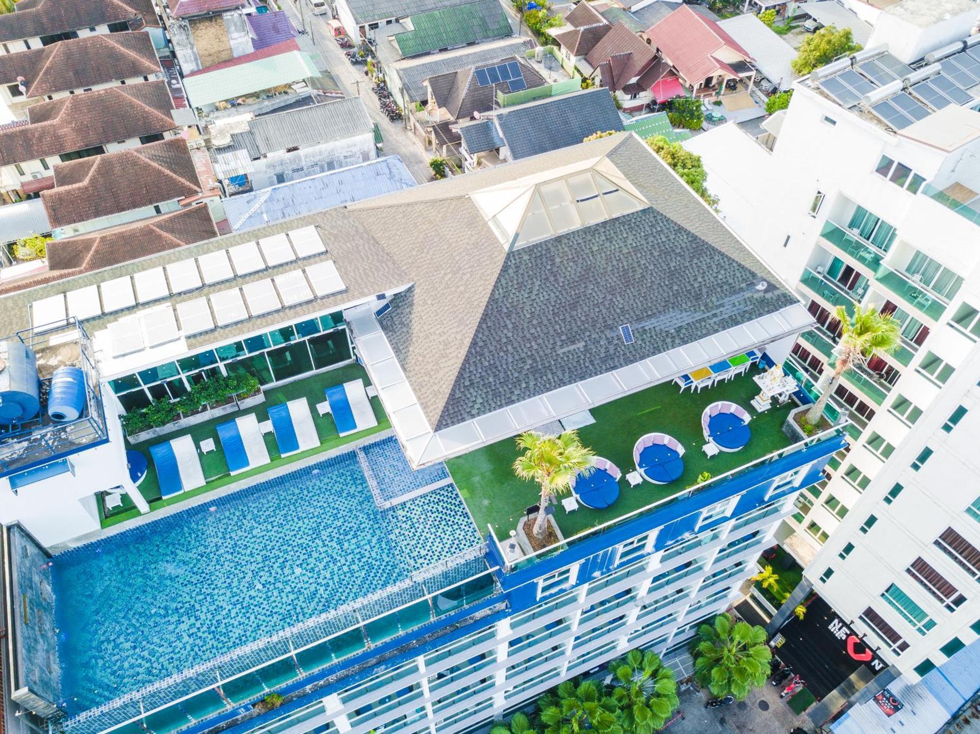 Sira Grande Hotel & Spa Patong Экстерьер фото